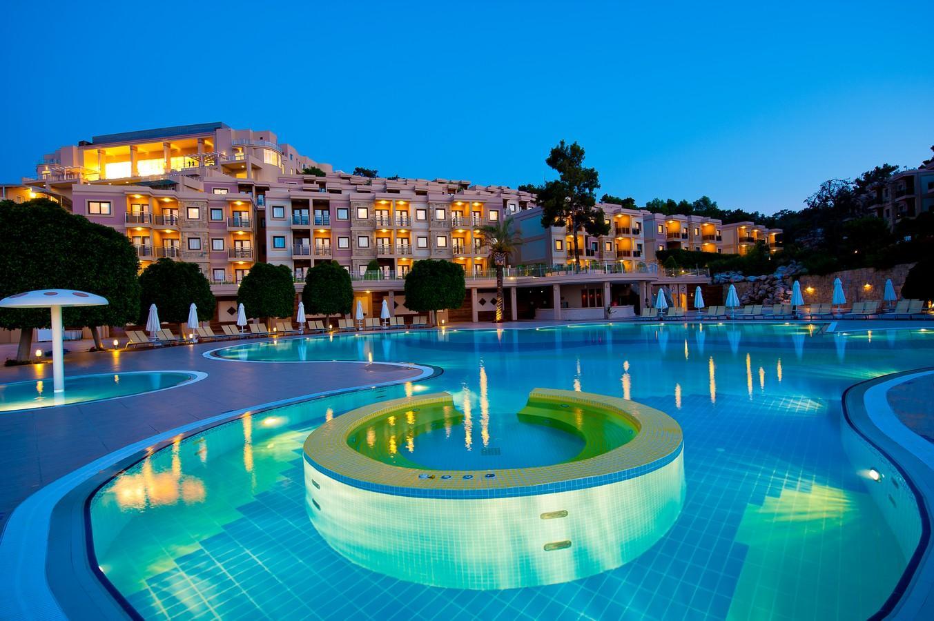 Hilton Bodrum Turkbuku Resort & Spa Golturkbuku Exterior photo